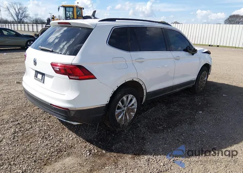 2018 Volkswagen Tiguan 2.0T Se/2.0T Sel z USA, uszkodzony, nr VIN 3VV3B7AX2JM011917